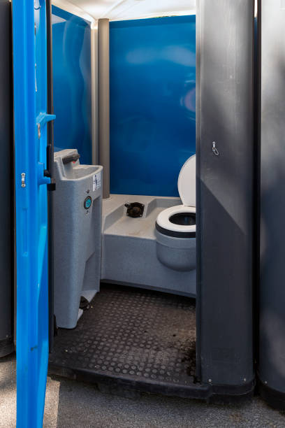 Portable Toilet Options We Offer in Avila Beach, CA